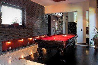 Professional pool table movers in Huntsville content img1